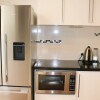 Отель Elegant 2 Bedroom House In Inner City Oasis, фото 5