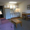 Отель Affordable Suites Salisbury, фото 10