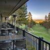 Отель Bigfoot Retreat - You and Your Family are in for BIG Fun at Bigfoot Retreat. Close to Golf and the B, фото 5