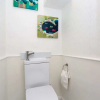 Отель Homely 1 Bedroom Flat Near Haymarket Station, фото 5