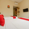 Отель Surya Lombok Hotel by RedDoorz, фото 9