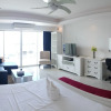 Отель VTSIX Condo Service at View Talay 6 Condo Pattaya, фото 47
