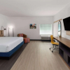 Отель La Quinta Inn Suites Wyndham El Paso East Loop-375, фото 3