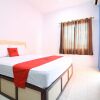 Отель RedDoorz Plus near Lippo Plaza Yogyakarta, фото 5