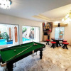 Отель JOOPLAND Luxury Pool Villa Pattaya Walking Street 6 Bedrooms, фото 17