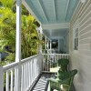 Отель Breezy Bungalow by Avantstay Close 2 Zachary Taylor State Park & Beach w/ Shared Pool Week Long Stay, фото 6