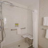 Отель Holiday Inn Express and Suites Manassas, an IHG Hotel, фото 7