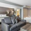 Отель Quality Inn & Suites Amsterdam, фото 7