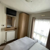 Отель Impeccable 4-bed Caravan in Clacton-on-sea, фото 26