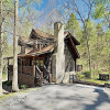 Отель Secluded Creekside W/ Private Hot Tub 4 Bedroom Cabin, фото 1