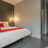 Отель Reddoorz Plus Near Maimun Palace 2 Medan, фото 8