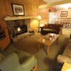 Отель Lake Arrowhead Chalets, a VRI resort, фото 24