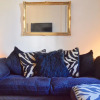 Отель Central 1 Bedroom Flat Sleeps 2, фото 2