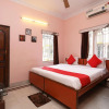 Отель OYO 16495 Kolkata Inn, фото 4