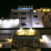 Отель Atlantis Higashiosaka - Adults Only в Хигашиосаке