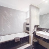 Отель Brits Hotel Karawang, фото 7
