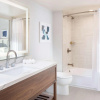 Отель Hilton Santa Monica Hotel & Suites, фото 9