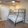 Отель Nice 3br/2ba Near Downtown 2 min At&t Center, фото 7