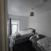 Отель Newly Renovated 4 Bedroom House, фото 6