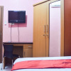 Отель RedDoorz @ Pettarani Square, фото 4