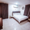 Отель Stunning 2-bed Apartment in Lagos, фото 4