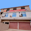 Отель Oyo 92233 London Bridge Guest House, фото 1