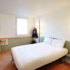 Отель ibis budget Cherbourg La Glacerie, фото 5