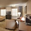 Отель Staybridge Suites Midvale, an IHG Hotel, фото 33