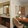 Отель Hampton Inn & Suites Rockland, фото 34