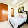 Отель Bluo 1Bhk - Defence Colony Market, Lift, Balcony, фото 3