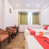 Отель RedDoorz Plus near Van Mieu Quoc Tu Giam, фото 11