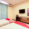 Отель Super OYO 43930 Hotel Esplanade, фото 21