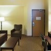 Отель Comfort Suites DFW Airport, фото 4