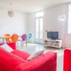 Отель 2ème rue Barri Apartment 3 в Каннах