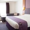 Отель Premier Inn High Wycombe/Beaconsfield, фото 10