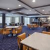 Отель Courtyard by Marriott Cincinnati Airport, фото 20
