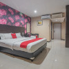 Отель RedDoorz Plus near Harbour Bay Mall Batam, фото 16
