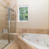 Отель Cedar Chateau, фото 6