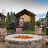 Отель Explorer Cabins At Yellowstone, фото 12