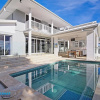 Отель Hamptons Hideaway @ The Cove, фото 15