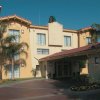 Отель La Quinta Inn by Wyndham Bakersfield South в Бейкерсфилде