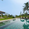Отель Cool and Contemporary Hilltop Villa With Ocean Views, фото 22
