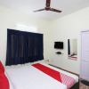 Отель Surya Guest House By OYO Rooms, фото 3