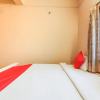 Отель Sri Srinivasa Lodge by OYO Rooms, фото 15