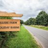 Отель Glebe Farm Holiday Barns, фото 1