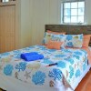 Отель Historic Pass a Grille Beach Pineapple Bungalow 105-21a, фото 25