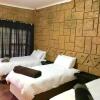 Отель Klein Paradys Lodge - Polokwane, фото 5