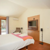 Отель Liiiving  Caminha Countryside Pool House, фото 3