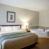 Отель Comfort Inn & Suites Harrisonville, фото 3