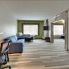 Отель Holiday Inn Express & Suites Laurel, an IHG Hotel, фото 22